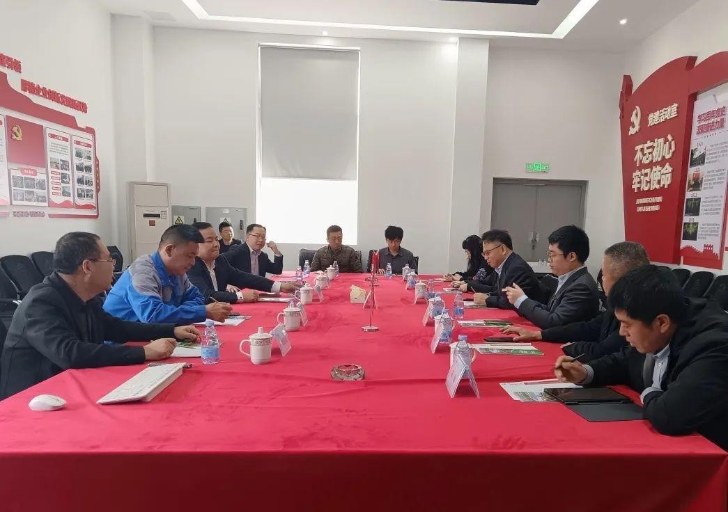 【行業交流】中國建筑西南設計研究院、四川省新能 源產業促進會、四川中電啟明星信息技術有限公司等 專家組一行蒞臨沃輪電氣考察交流 【行業交流】中國建筑西南設計研究院、四川省新能 源產業促進會、四川中電啟明星信息技術有限公司等 專家組一行蒞臨沃輪電氣考察交流