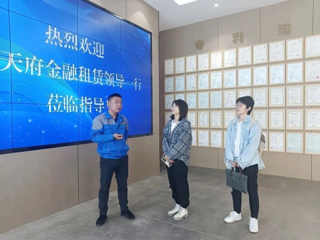 【合作共贏】沃輪電氣與四川天府金融租賃股份有限 公司簽署戰(zhàn)略合作協(xié)議 【合作共贏】沃輪電氣與四川天府金融租賃股份有限 公司簽署戰(zhàn)略合作協(xié)議